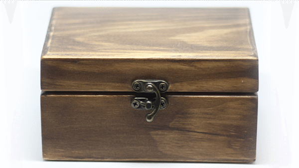 60246-alt1 Haunted Box (Deluxe) by João Miranda