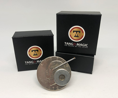 Magnetic Coin (Dollar)D0024 by Tango - Trick