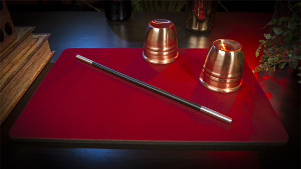 61148-full Deluxe Close-Up Pad 11X16 (Red) by Murphy's Magic Supplies - Trick