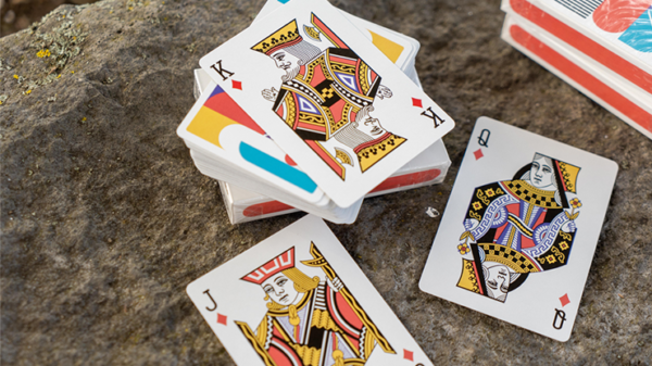 63662-alt1 Crujir Playing Cards by Area 52