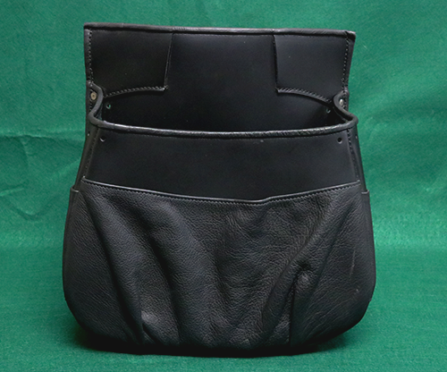 65017-full BUSKER POUCH by The Ambitious Card - Trick