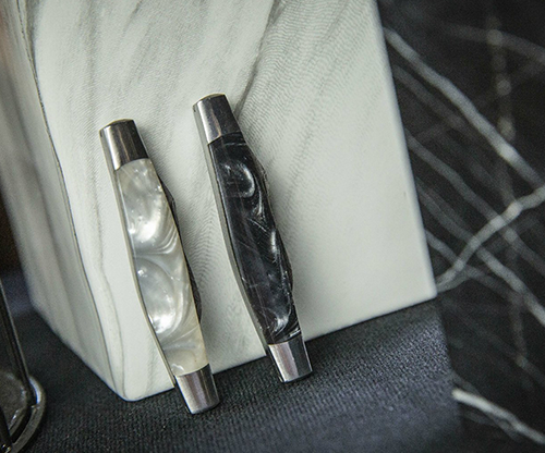 ARTISAN COLOR-CHANGING KNIVES BY TCC