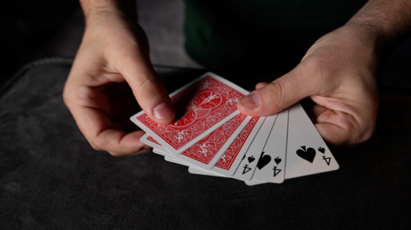 71133-alt5 4 FLUSH Red Back by Nick Trost and Murphy's Magic - Trick