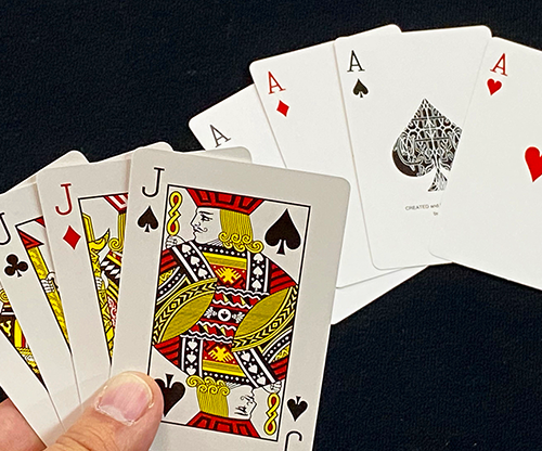 Charisma by Tenyo Magic - Trick