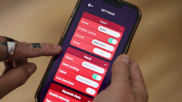 72698-alt2 Maxim Physical Copy (App & Online Instruction) by Lloyd Barnes - Trick