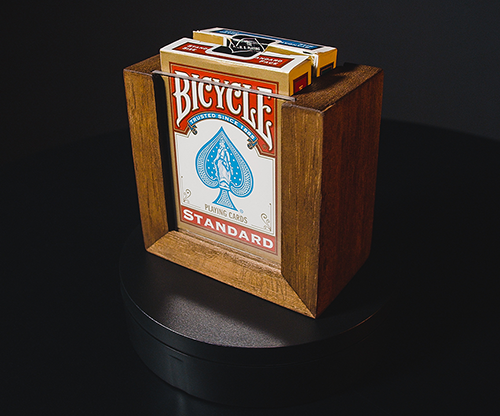 72735-full LEGACY DECK HOLDER by Joao Miranda and Miguel Pinto - Trick