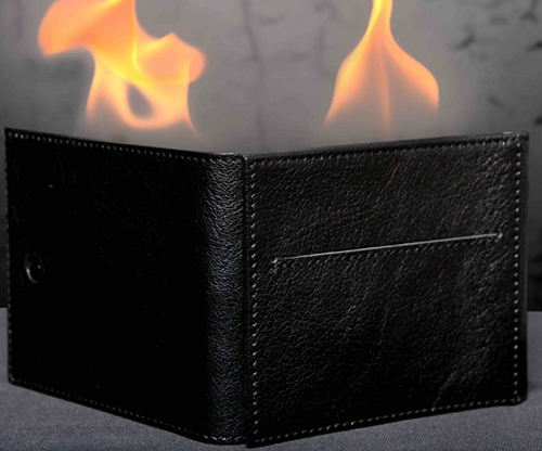 Perfect Fire Wallet by Victor Voitko - Trick