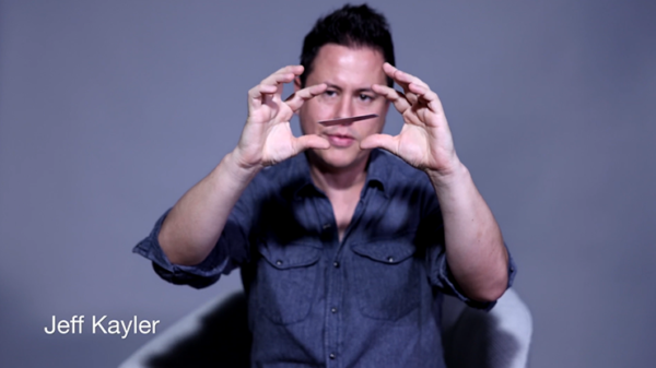 73798-alt1 Loops Legends (Gimmicks and Online Instructions) by Yigal Mesika - Trick