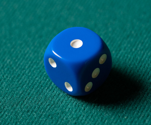 REPLACEMENT DIE BLUE (GIMMICKED) FOR MENTAL DICE by Tony Anverdi - Trick