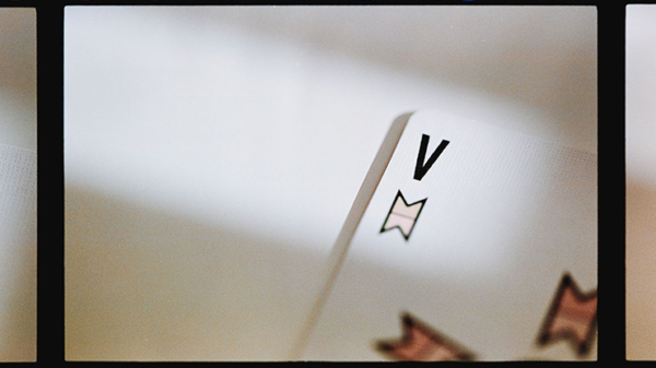 74258-alt4 Virtuoso Open Court II Playing Cards