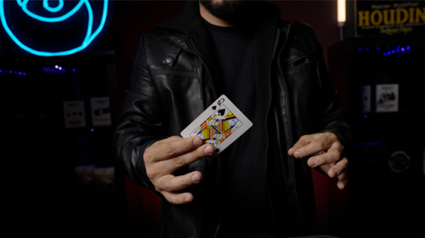 74450-alt4 HAUNTED HANDKERCHIEF (Gimmicks and Instructions) by Apprentice Magic - Trick