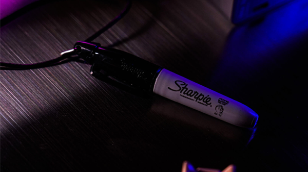 75405-alt4 Pendulum Sharpie by Pitata Magic - Trick