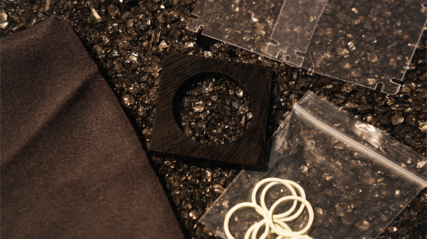 76448-alt2 Coin Shackles by TCC