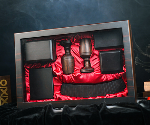 Classicho Display Case by TCC Magic