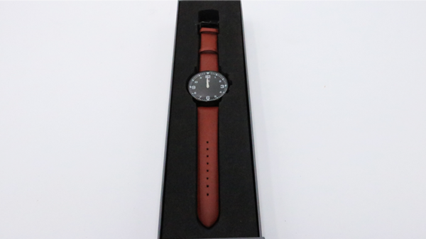 77663-alt1 SB Watch 2 (2024) Noir Black Three