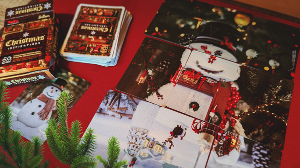 77988-alt1 FMPX (Fusion Mosaic Phenomenon) Christmas Edition Playing Cards