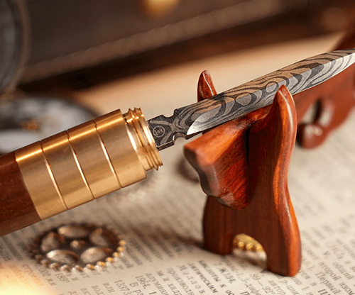 The Perfect Knife by Hongzhi Wang, Jay Wang, & TCC Magic