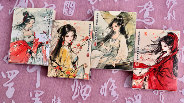 78767-alt5 Four Beauties (YangYuhuan) Playing Cards