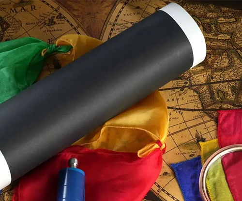 Chameleon Hanky by Hyunsoo Kim and Ethan Yip