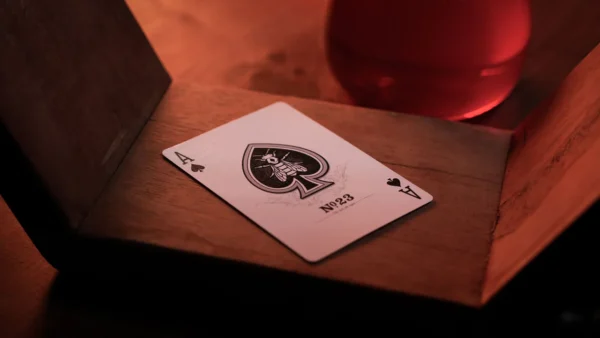 Honeybee Worker Edition Playing Cards (Blue)