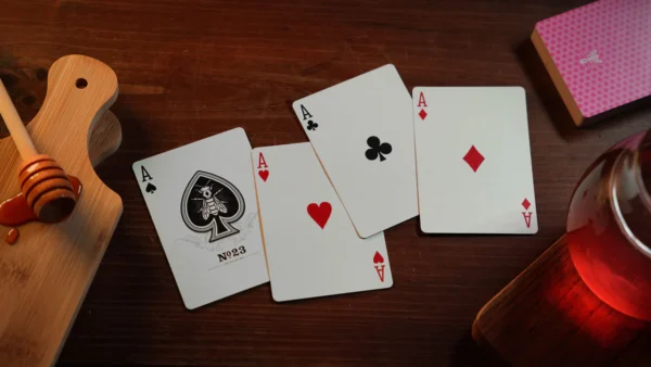 Honeybee Worker Edition Playing Cards (Pink)