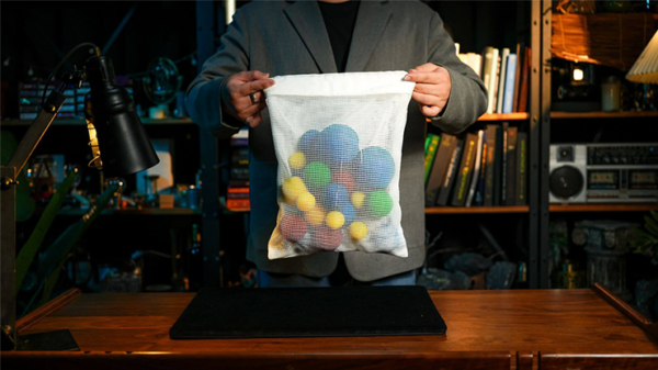 80763-full 5-Way Ultimate Force Bag by Conan Liu & Royce Luo