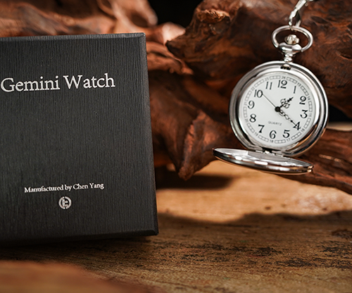 80105-full The Gemini Watch by TCC Magic & Chen Yang