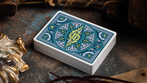 80499-alt1 Witches Playing Cards