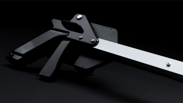 81088-alt2 Sky Catch by Taylor Hughes