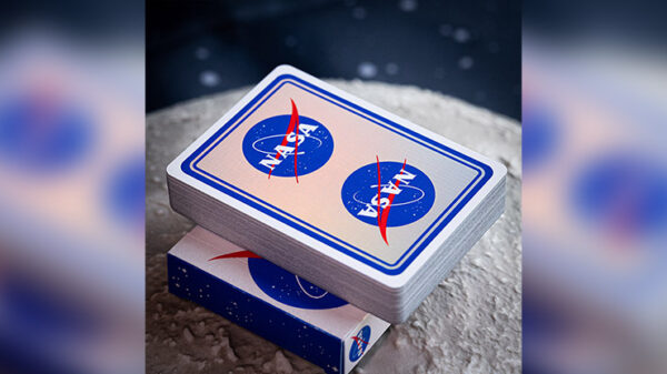 81092-alt5.png NASA HOLOGRAPHIC FOIL "MEATBALL" LOGO PLAYING CARDS