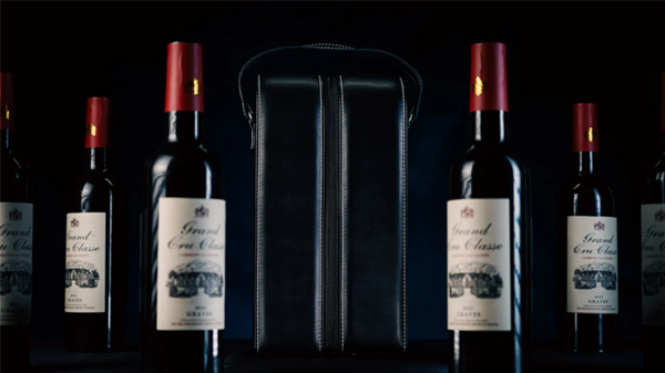 Miracle Wine Bottles Complete Set with Case by TCC