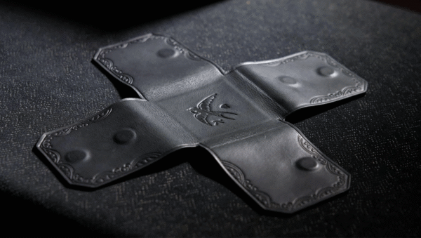 81084-alt2 Sparrow Wallet by Steven Ng, Chris James & TCC Magic