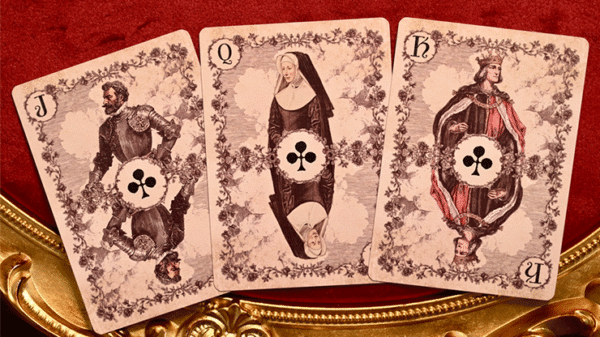 81286-alt2 Wars of the Roses (2nd Edition Red Tuck- Gilded ) Playing Cards
