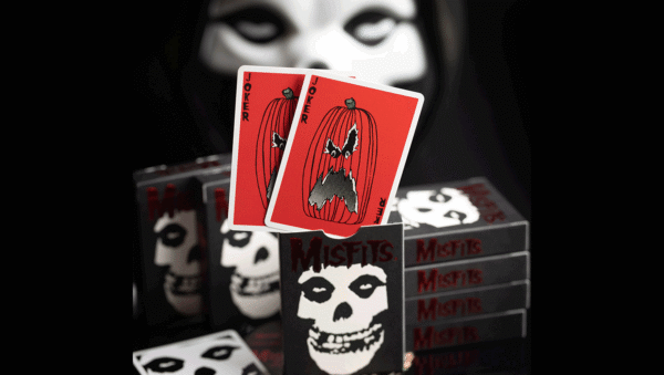 81409-alt2 THE MISFITS™ FIEND OFFICIAL PLAYING CARDS