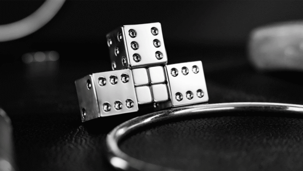MagnetiCubes by Ivo David Oliveira & TCC Magic